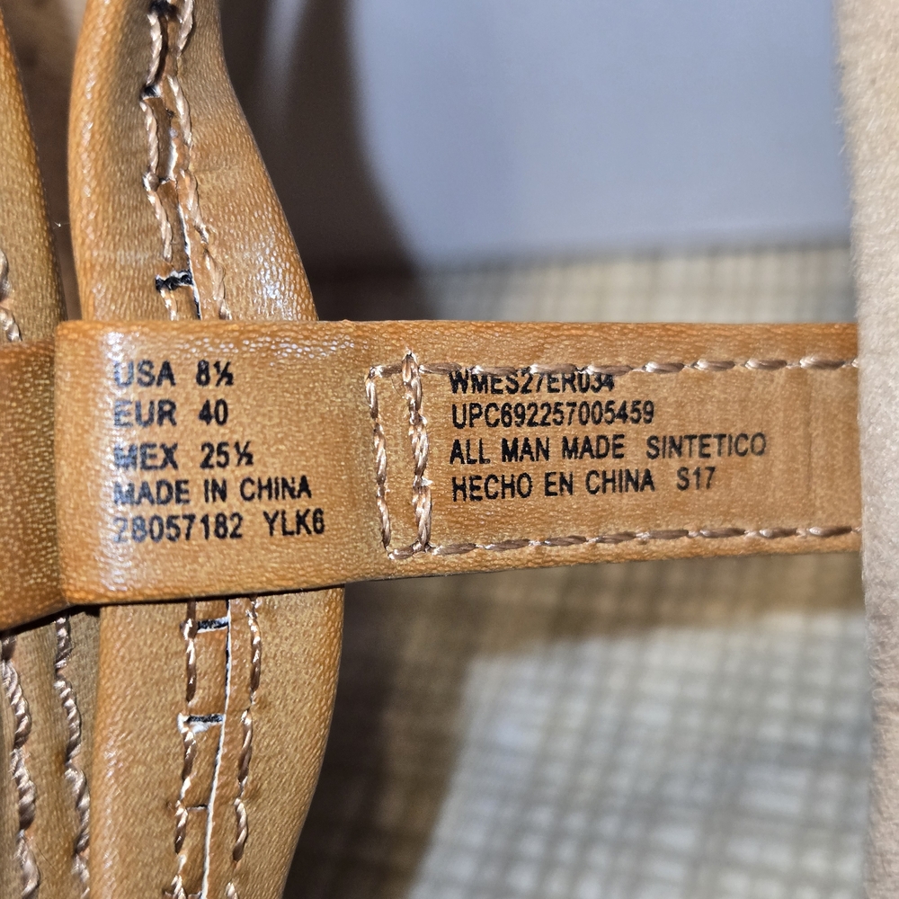 Women's Earth Spirit Beige and Camel Sandals - Picture 5 of 6